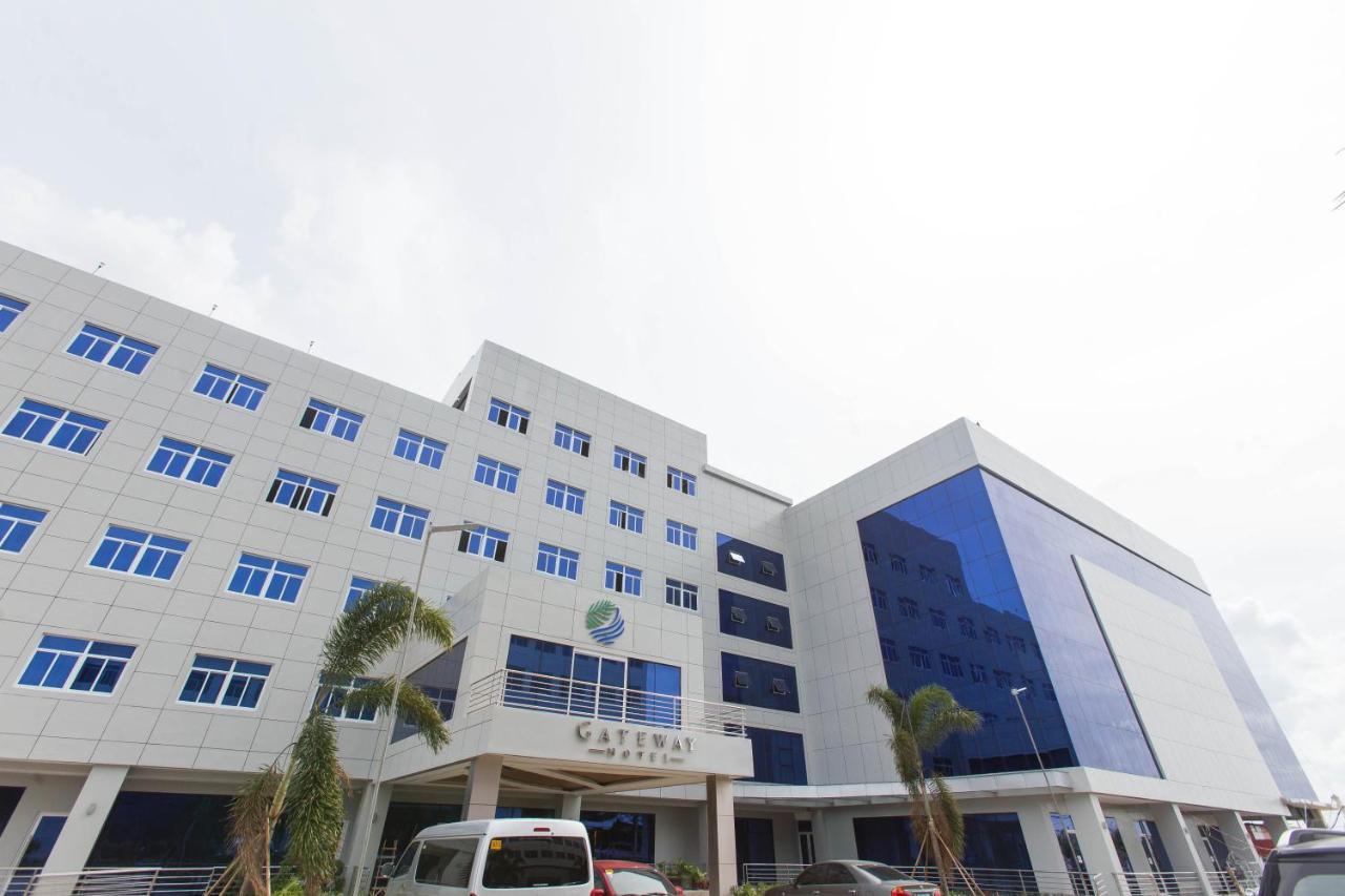 อิโลยโล เกทเวย์ โฮเต็ล Hotel Pavia ภายนอก รูปภาพ